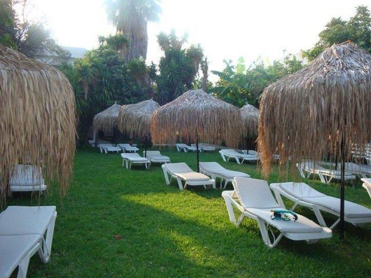 Oasis Hotel Bungalows Afandou Rhodes Exterior foto